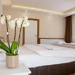 Ada Lejlighedshotel