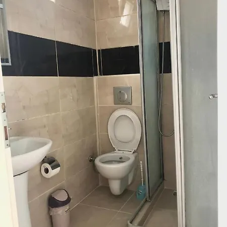 Ada Apart&hotel