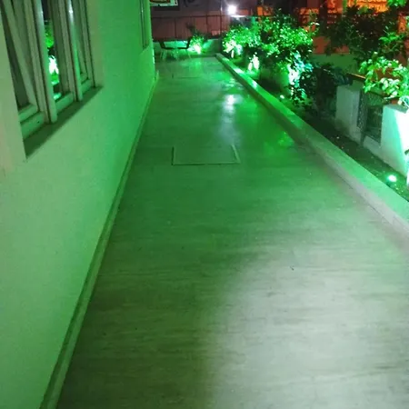 Ada Apart&hotel