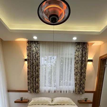 Ada Apart&hotel