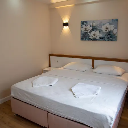 Appart hôtel Ada 5*